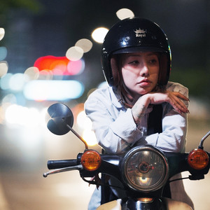 Còn Yêu Còn Thương Còn Chờ (Lofi Version)