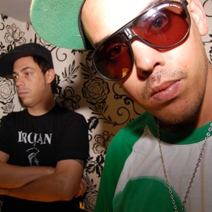 Ella quiere(feat. Sr.Konfusio)