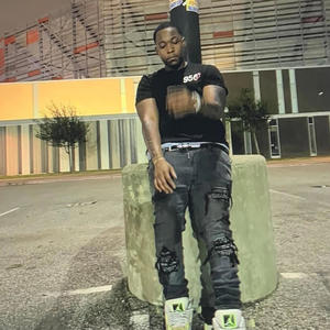 Ginobili (feat. Petrobaby Trizzy & Dopeboy Kdubb) (Explicit)