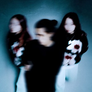 На паре кварталов (Explicit)