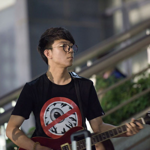 孤独的理想主义者