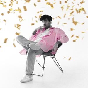 Paper & Bxtches (feat. Martin Studder) (Explicit)