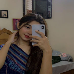 Meri Pink Me Lips (Explicit)