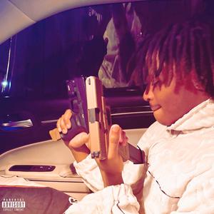 PRAYING TO THE SUN (feat. tyebenji) (Explicit)