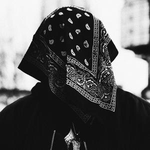 Bordeaux (intro) (feat. Dofla)