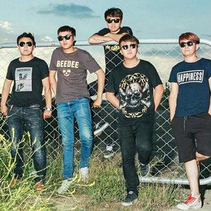 准噶尔乐队 - 萨乌尔登