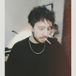 Trop humain (Explicit)