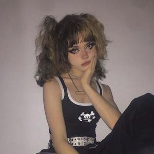 BACHELOR (feat. damienfarron) (Explicit)