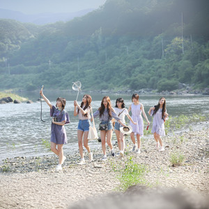 귀를 기울이면 (LOVE WHISPER)（侧耳倾听）