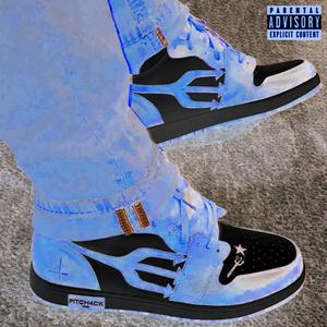 Halloween!(feat. Faheem666 & Rawsyratedrrr) (Explicit)