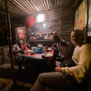 Mozambiki Meningi Nais (feat. Izak Hugo)