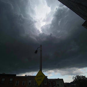 Keep spinning (feat. 40) (Explicit)