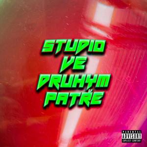 Studio ve druhym patře (Explicit)