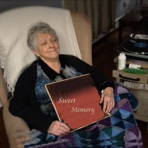 Sweet Memory (feat. Betty Belmore)