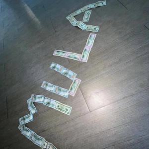 Can't you hear (Explicit)