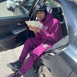 Humble (feat. AJ Wright) (Explicit)