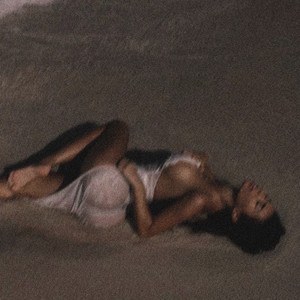 mala, pero mía (Explicit)