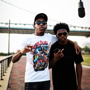 RISK TAKERS (feat. Zaybandzz) (Explicit)