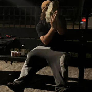 Top (feat. Xtsy*) (Explicit)