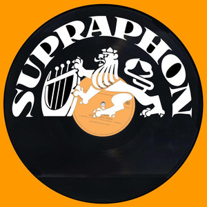 Čtu si ráda v oné báji