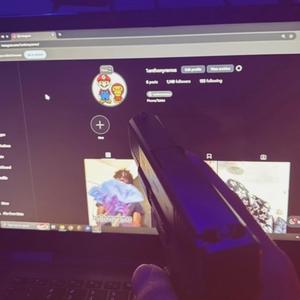 red (feat. ripthepack) (Explicit)