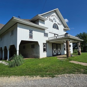 Whiskey and Worn out Dreams