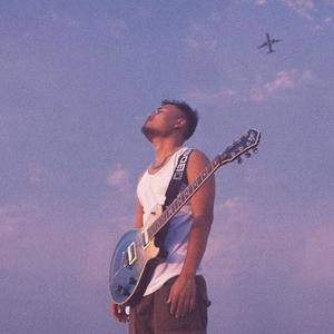 She's bad at love (Explicit)