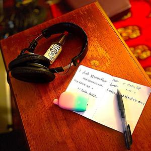 He They DJ (feat. Babyghost)