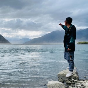 会开花的云-彭玉杰