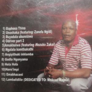 Unoxhaka (feat. Zanefa Ngidi)