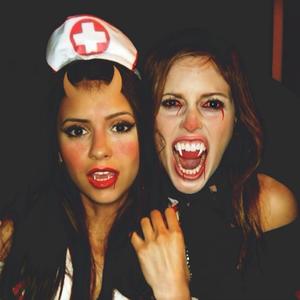 BLOOD FALL (free bleed) (Explicit)