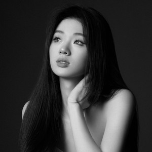 紫烟若尘 - 单依纯《爆裂舞台》盘点3：与周笔畅Yami的合作舞台一听难忘