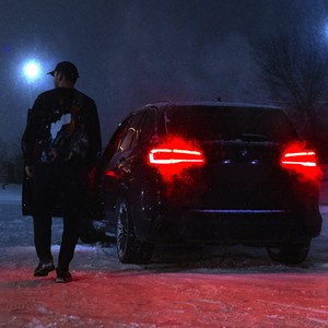 Танцы под луной (Explicit)