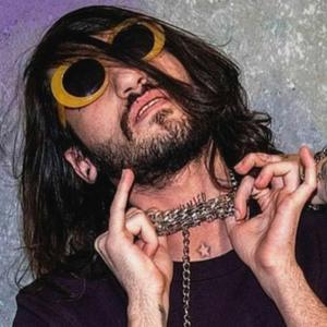 9 Ciori(feat. Ian) (Explicit)