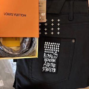 Stranded (feat. B-Mill) (Explicit)