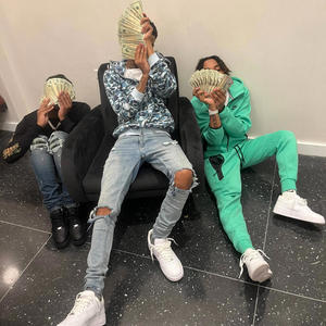 Spankers (feat. Chalkdown Ky) (Explicit)