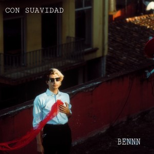 Con suavidad