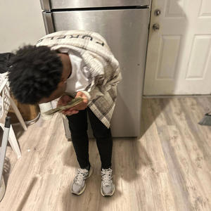 Freak (feat. Vello) (Explicit)