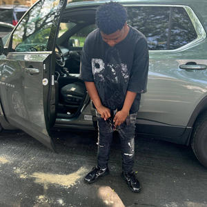 Shaking a$$ (feat. Ymf.jr) (Explicit)