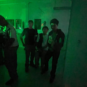 Can't believe it's over (feat. jmz) (Explicit)