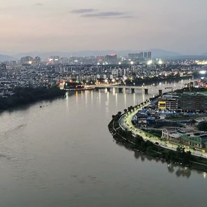 赏桂林 伴奏 (伴奏)