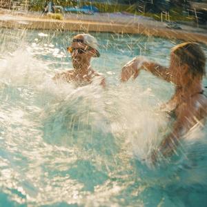 AZ Pool Kickback (feat. Nutter Tut) (Explicit)