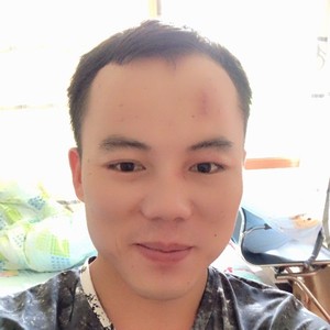 她
