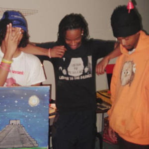 Woah (feat. Younivers0ul & Aiden Romani) (Explicit)