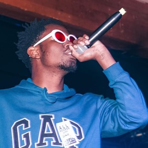 ** STORE(feat. NOLANBEROLLIN) (Explicit)