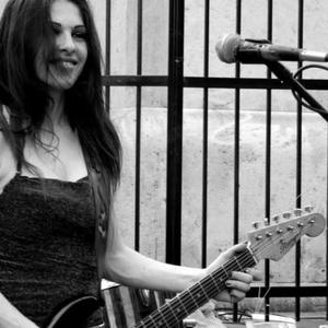 La maldicion ..de Sonia Blues (feat. SONIA BLUES)