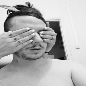 Je Perd Ma Luna (Explicit)