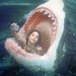 To be alone (Explicit)