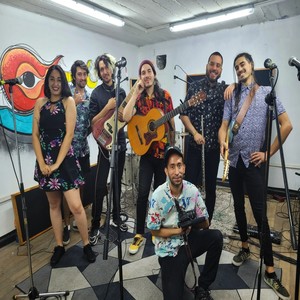 Semilla y raíz (En Vivo)