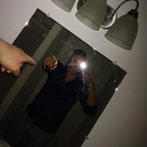 man in the mirror (feat. CapsCtrl) (Explicit)